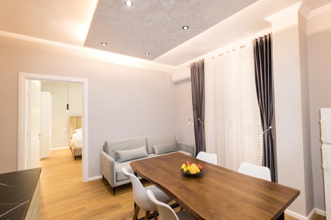 Nikaj Premium Apart-Hotel Vlorë Extérieur photo